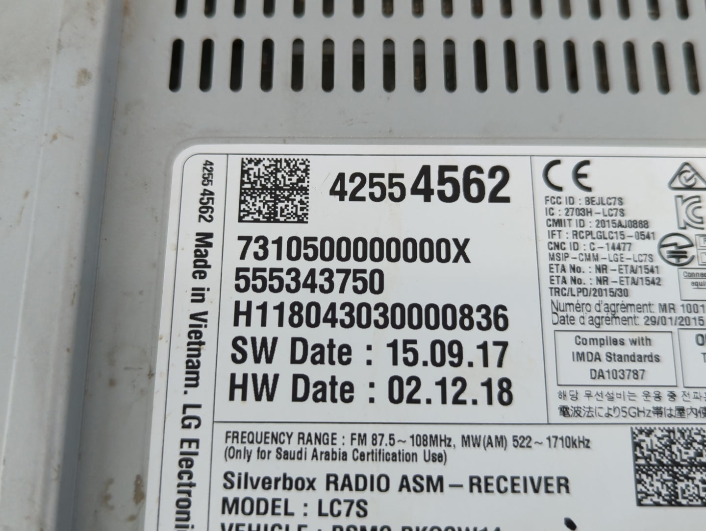 2017-2018 Chevrolet Spark Radio AM FM Cd Player Receiver Replacement P/N:42554562 Fits Fits 2017 2018 2019 OEM Used Auto Par