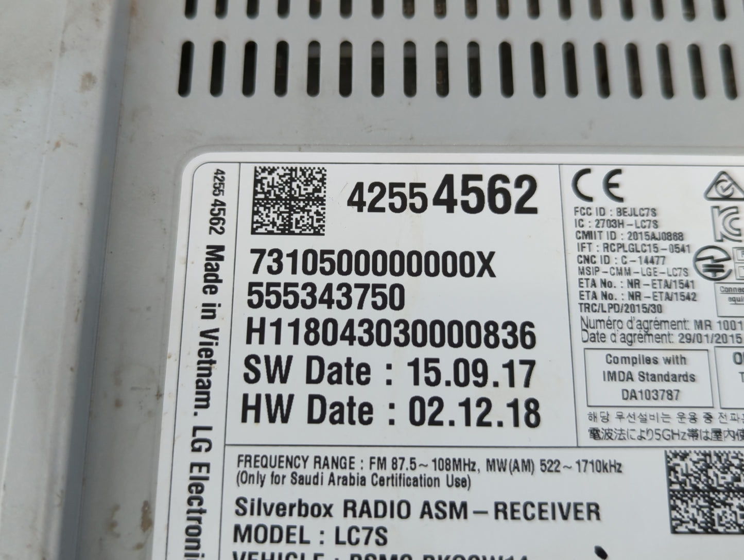 2017-2018 Chevrolet Spark Radio AM FM Cd Player Receiver Replacement P/N:42554562 Fits Fits 2017 2018 2019 OEM Used Auto Par