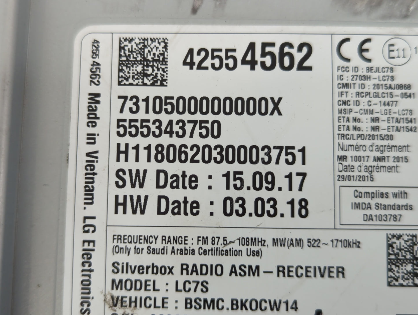 2017-2018 Chevrolet Spark Am Fm Cd Player Radio Receiver - Oemusedautoparts1.com