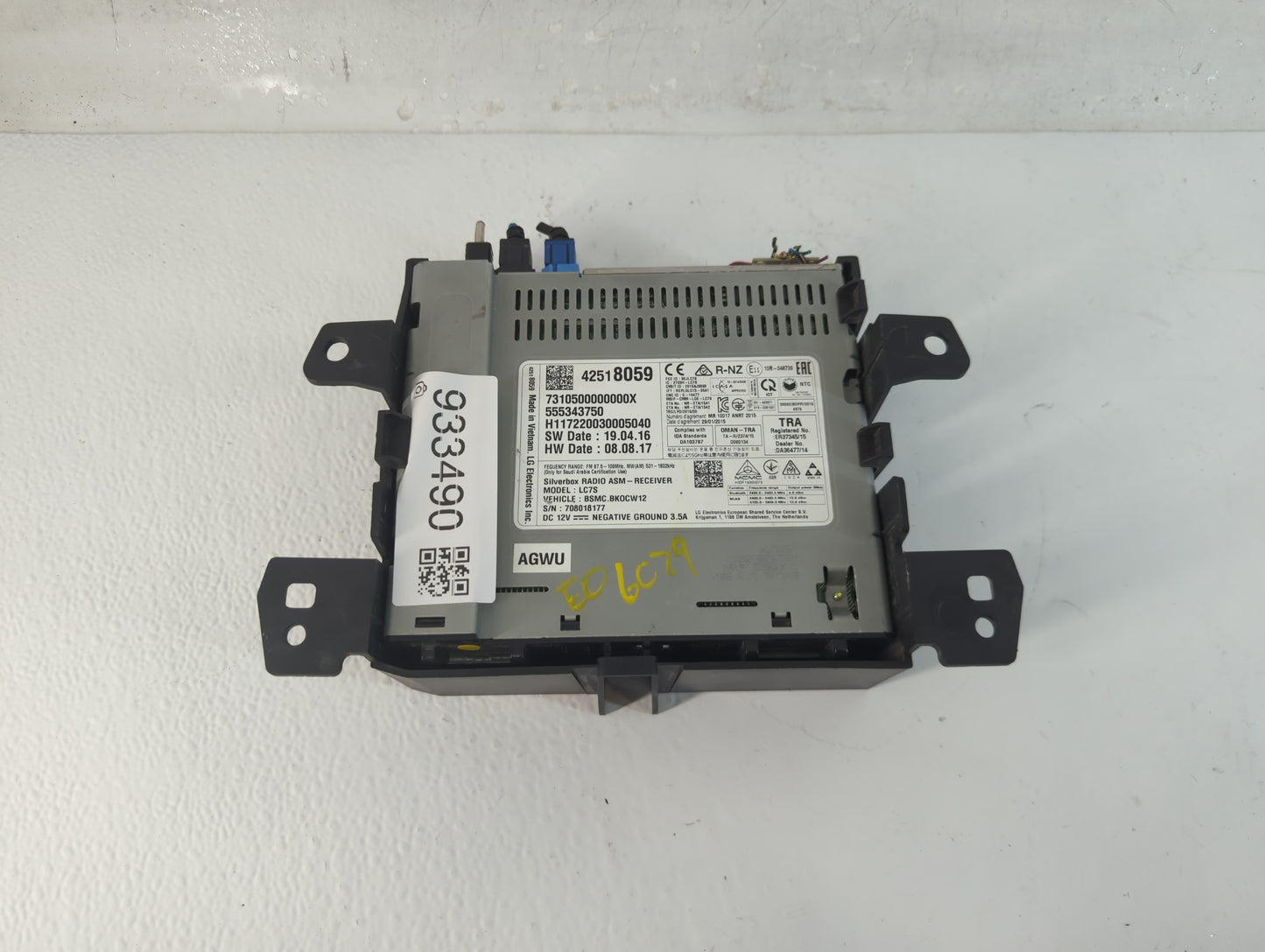 2017-2018 Chevrolet Spark Radio AM FM Cd Player Receiver Replacement P/N:42518059 Fits Fits 2017 2018 2019 OEM Used Auto Par