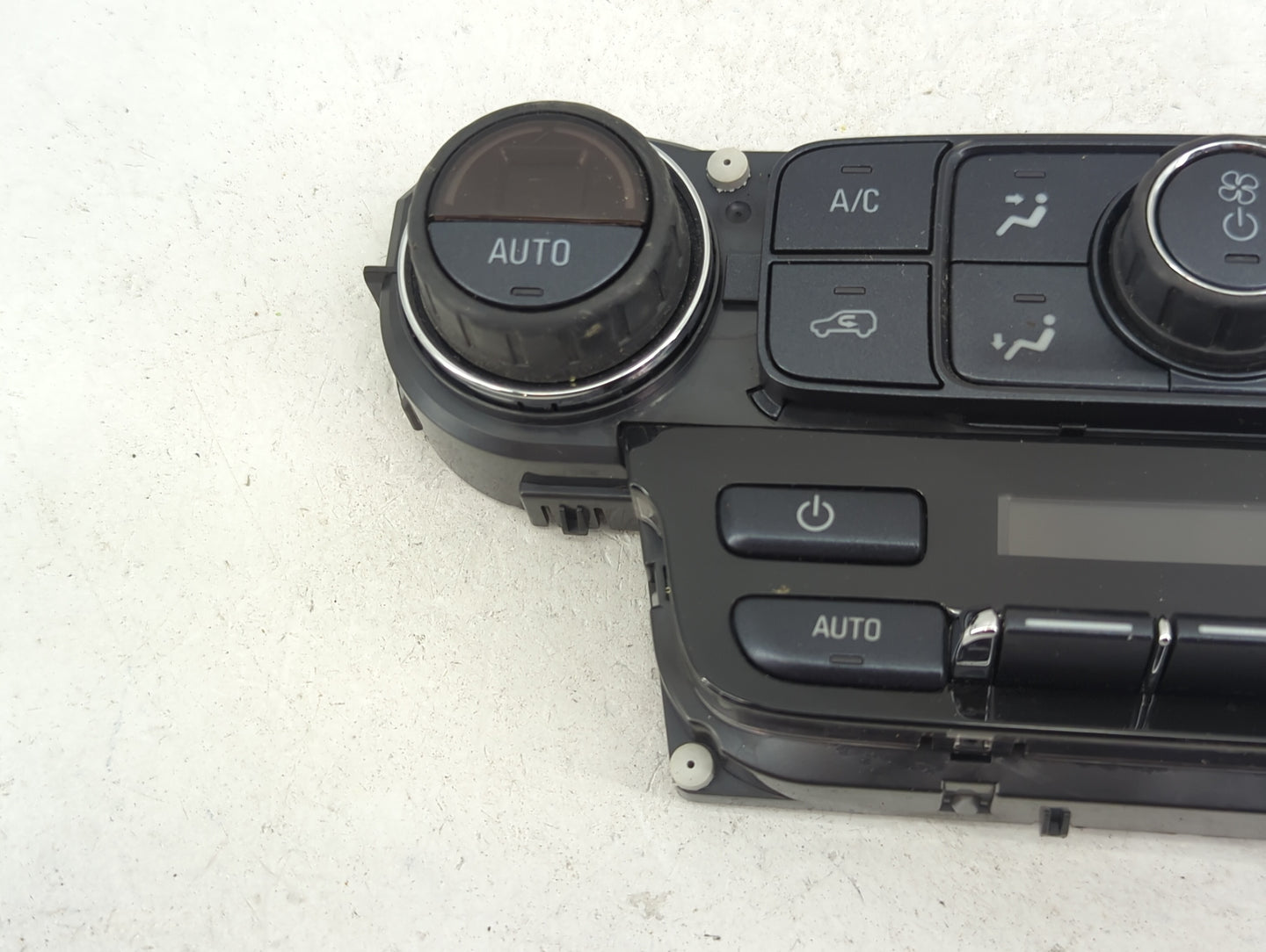2018 Chevrolet Suburban Climate Control Module Temperature AC/Heater Replacement P/N:84258727 815372982 Fits OEM Used Auto P