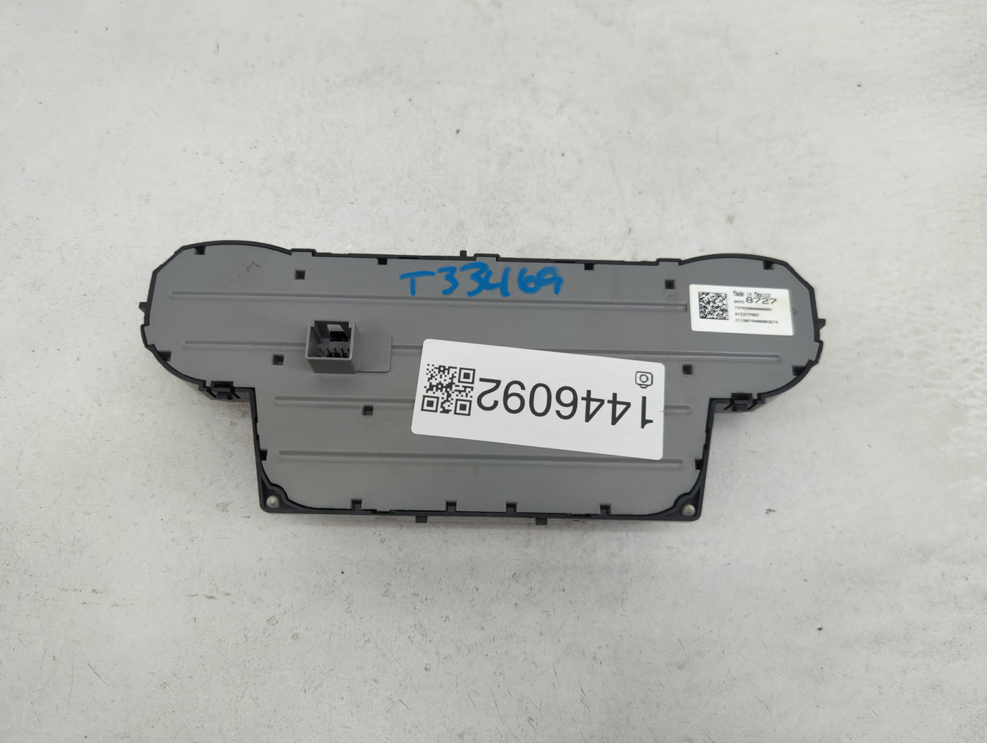 2018 Chevrolet Suburban Climate Control Module Temperature AC/Heater Replacement P/N:84258727 815372982 Fits OEM Used Auto P