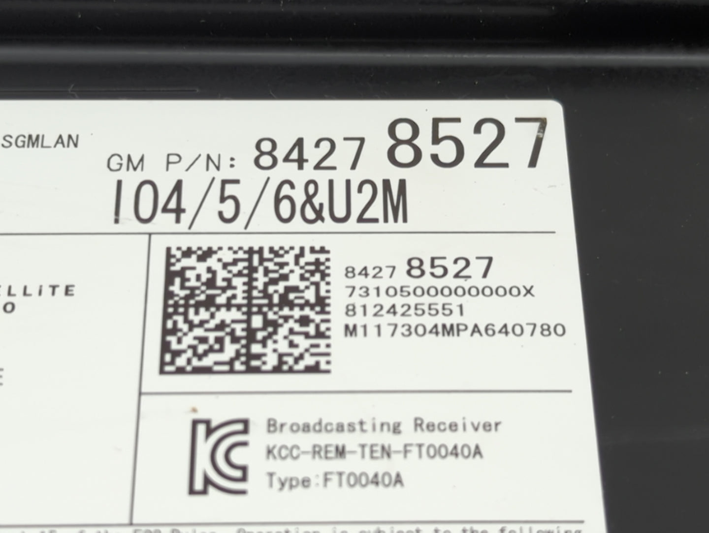 2016-2018 Chevrolet Suburban Radio AM FM Cd Player Receiver Replacement P/N:84278527 Fits Fits 2016 2017 2018 2019 2020 OEM 