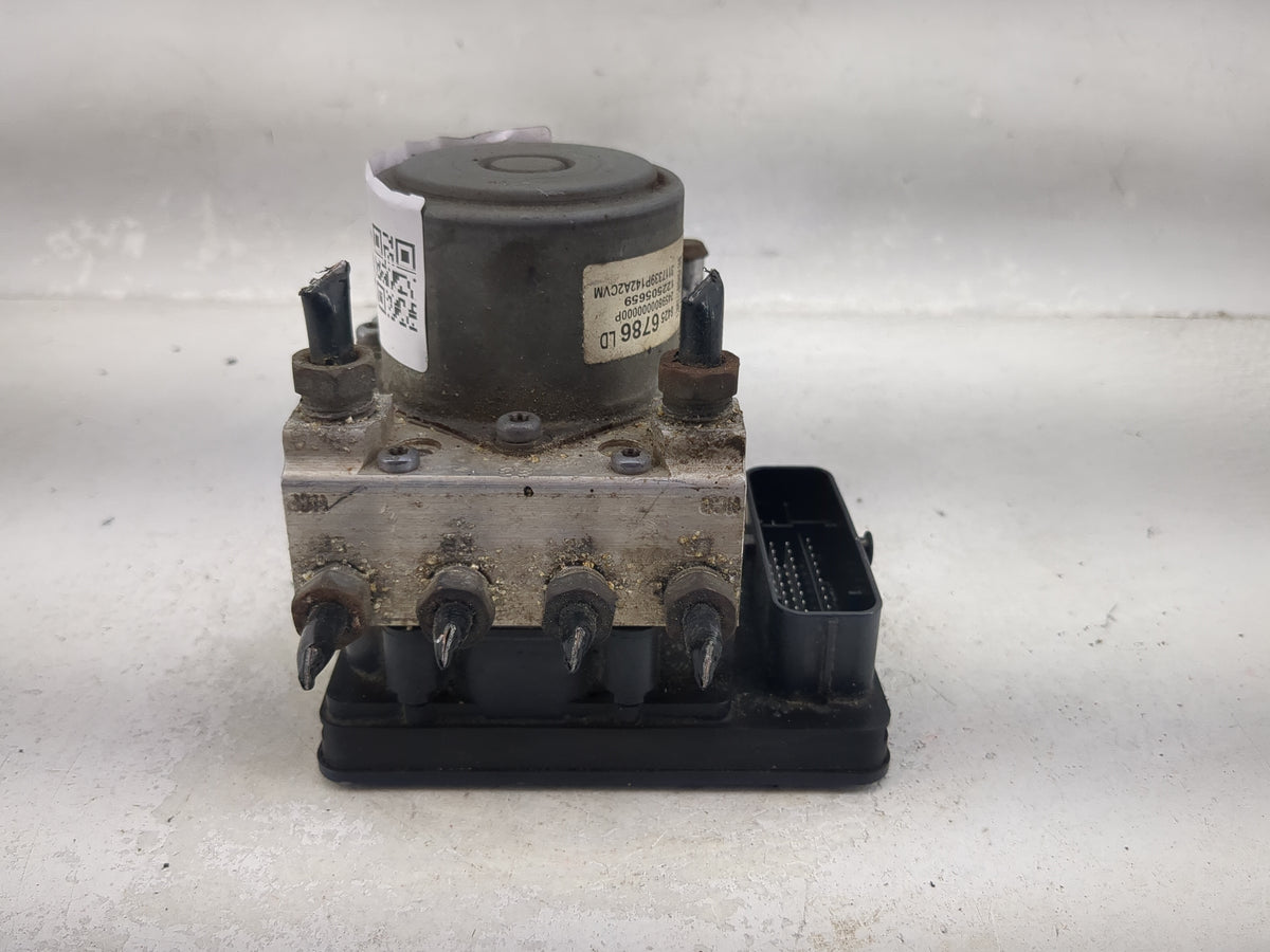2018 Chevrolet Suburban Anti-Lock Brake ABS Pump Module Actuator OEM P/N:84256786 84256787, 8511207, 59329795 Fits Fits 2016