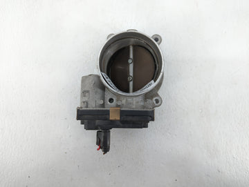 2018 Chevrolet Suburban Throttle Body P/N:12617792 12678224 Fits Fits 2014 2015 2016 2017 2019 2020 2021 2022 OEM Used Auto 