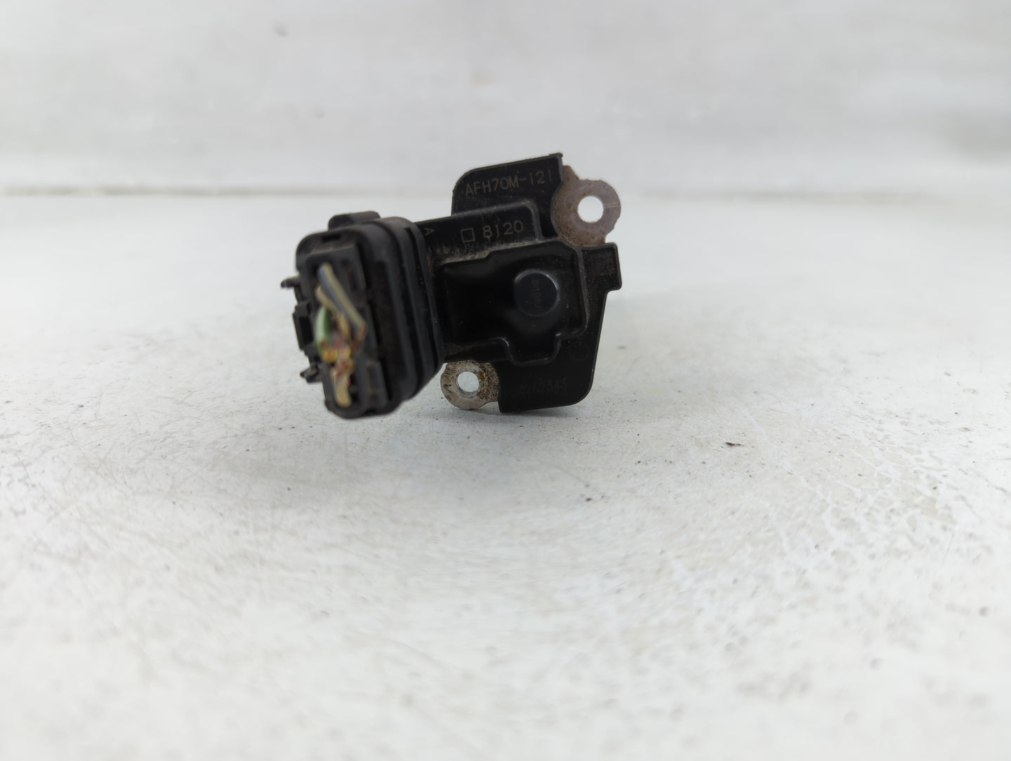 Chevrolet Suburban 1500 Mass Air Flow Meter Maf - Oemusedautoparts1.com