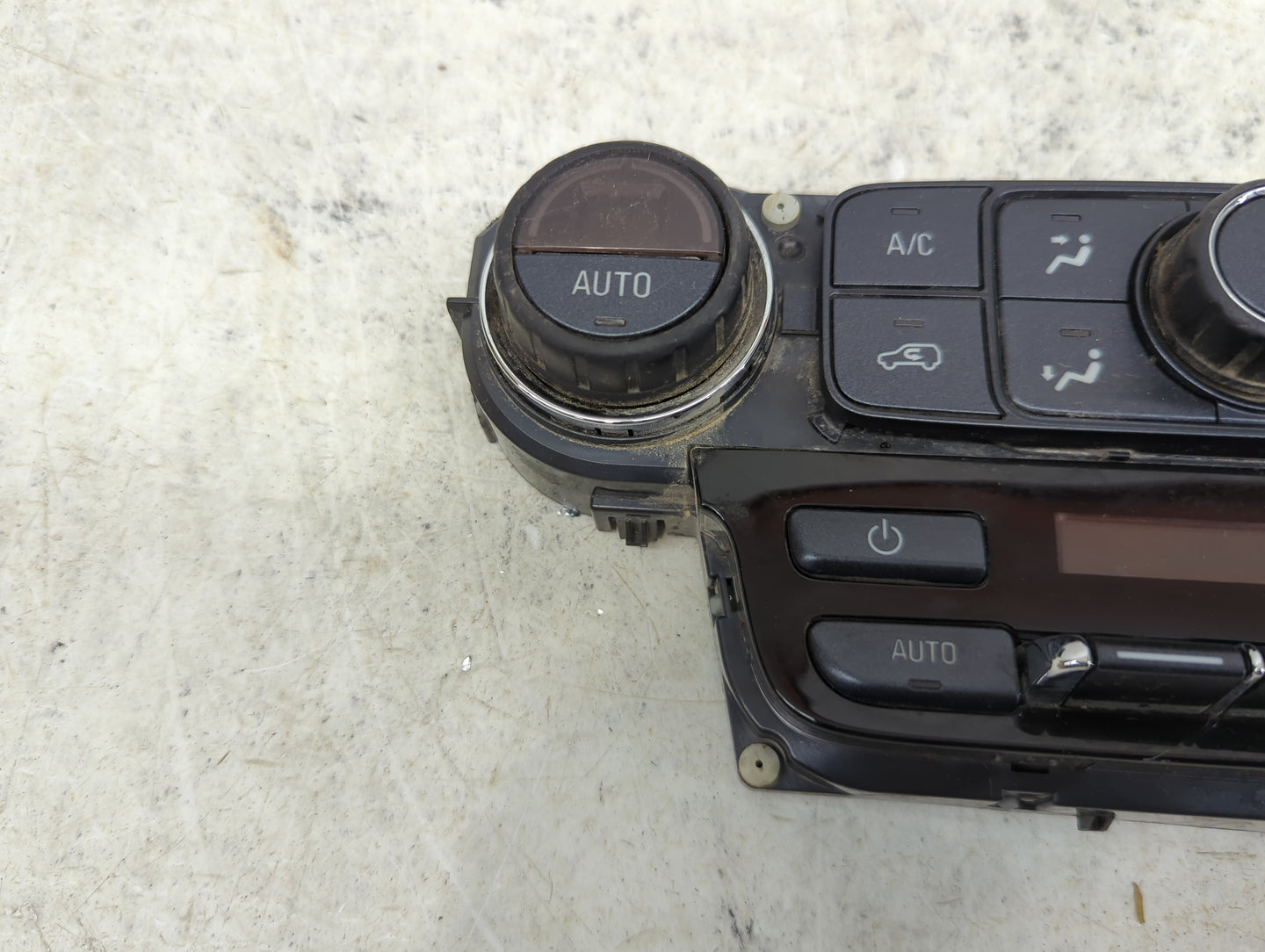 2018 Chevrolet Suburban 1500 Climate Control Module Temperature AC/Heater Replacement P/N:84258727 Fits Fits 2017 2019 2020 