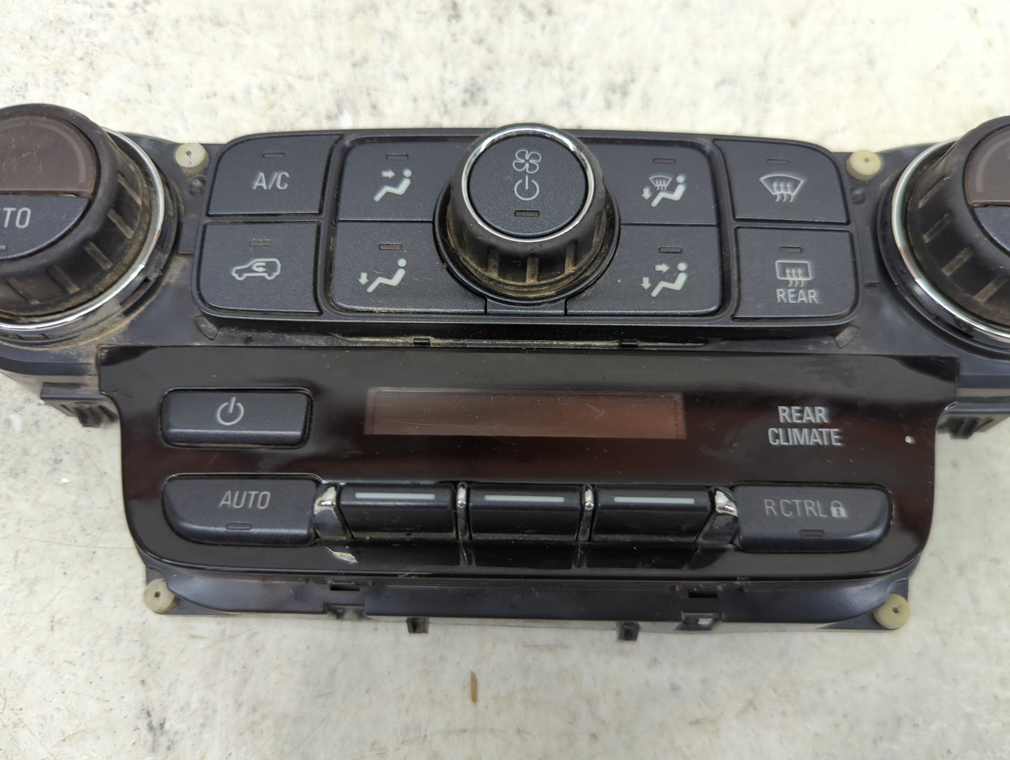 2018 Chevrolet Suburban 1500 Climate Control Module Temperature AC/Heater Replacement P/N:84258727 Fits Fits 2017 2019 2020 