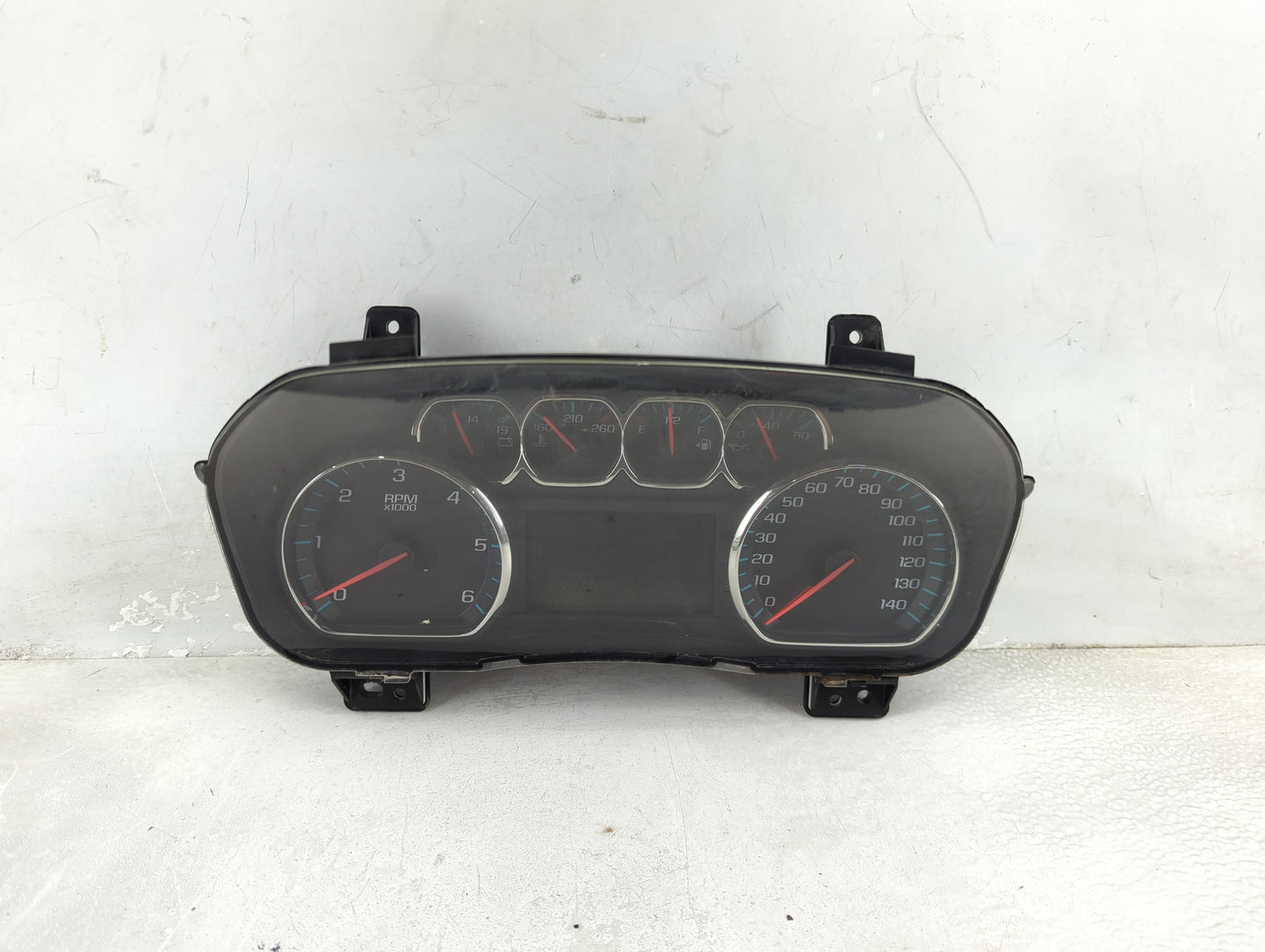 2018 Chevrolet Suburban 1500 Instrument Cluster Speedometer Gauges P/N:84298029 28530997 Fits Fits 2019 2020 OEM Used Auto P