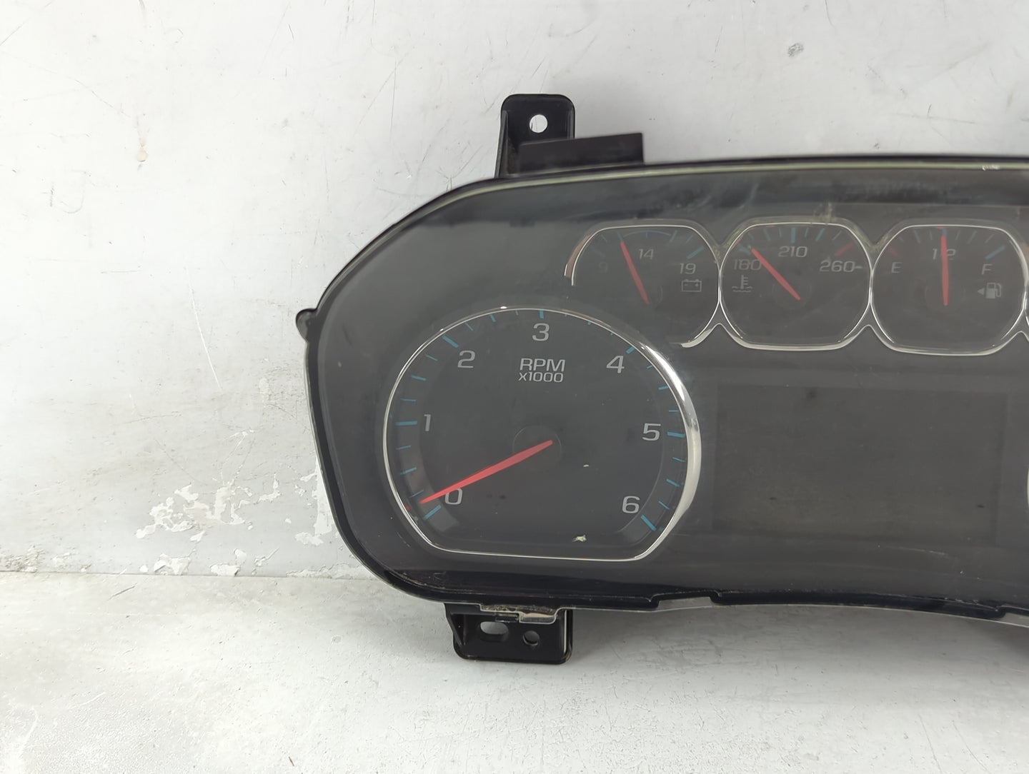2018 Chevrolet Suburban 1500 Instrument Cluster Speedometer Gauges P/N:84298029 28530997 Fits Fits 2019 2020 OEM Used Auto P