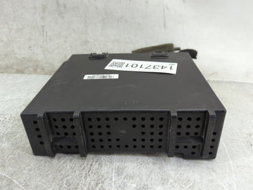 2018 Chevrolet Suburban 1500 Radio AM FM Cd Player Receiver Replacement P/N:84278527 111000-6911A101, FT0040A Fits Fits 2017