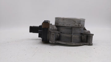 2018 Chevrolet Suburban 1500 Throttle Body P/N:12678224 12617792 Fits Fits 2014 2015 2016 2017 2019 OEM Used Auto Parts