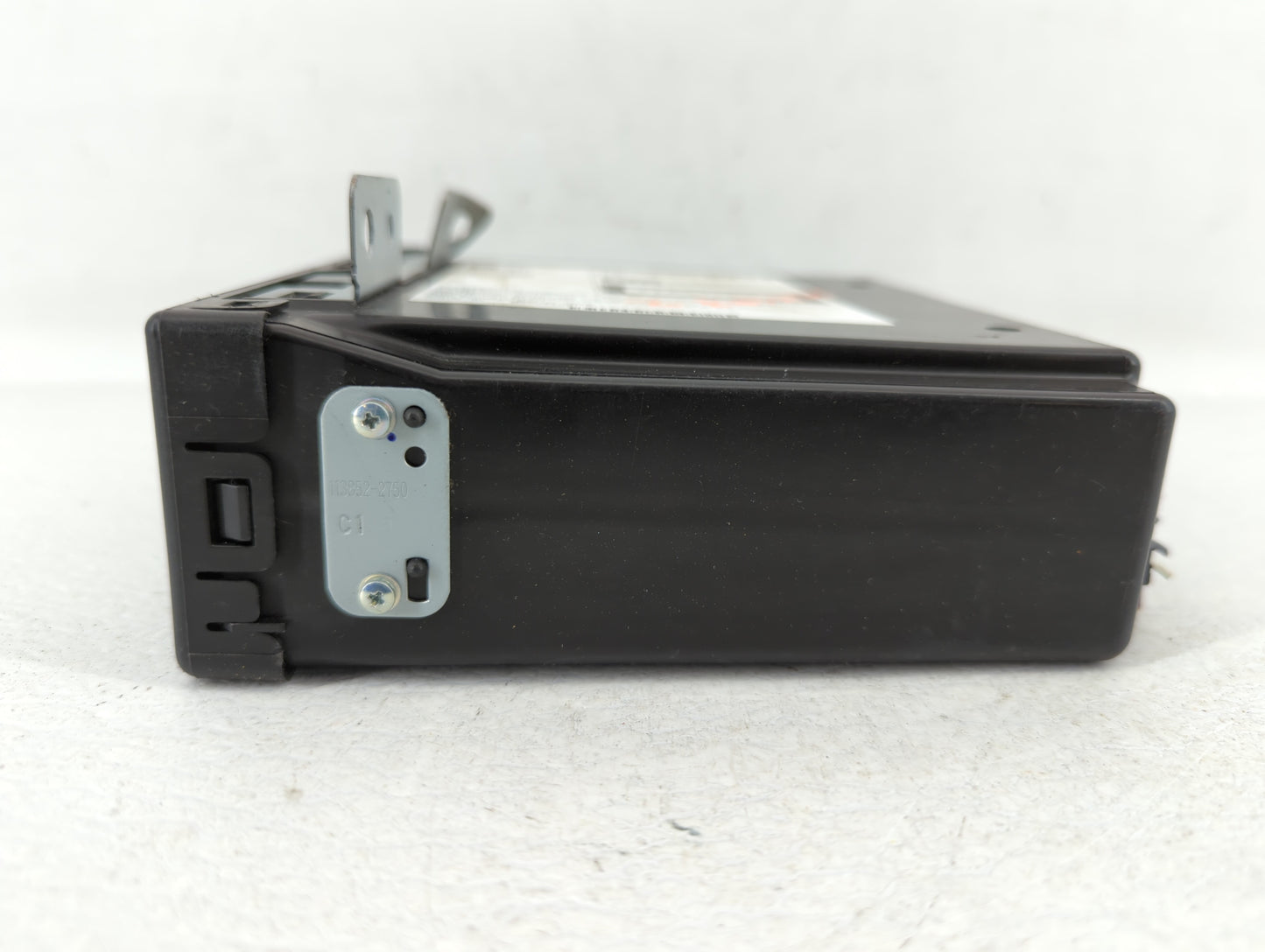 Chevrolet Suburban 1500 Am Fm Cd Player Radio Receiver - Oemusedautoparts1.com