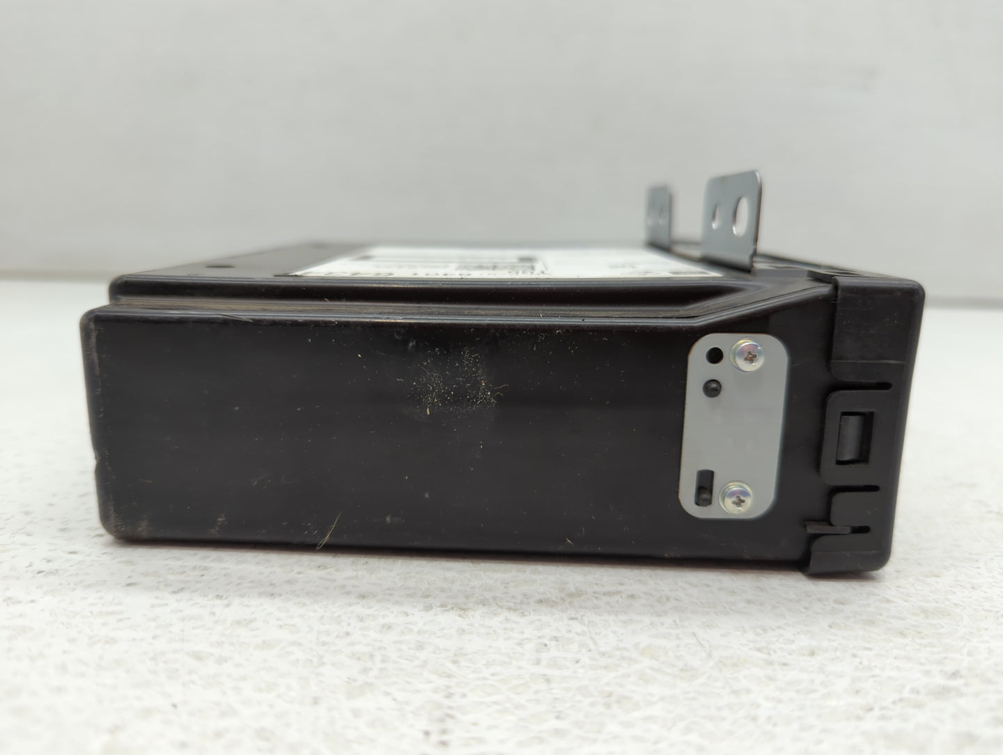 2018 Chevrolet Suburban 1500 Radio AM FM Cd Player Receiver Replacement P/N:84016434 Fits Fits 2017 2019 2020 OEM Used Auto 
