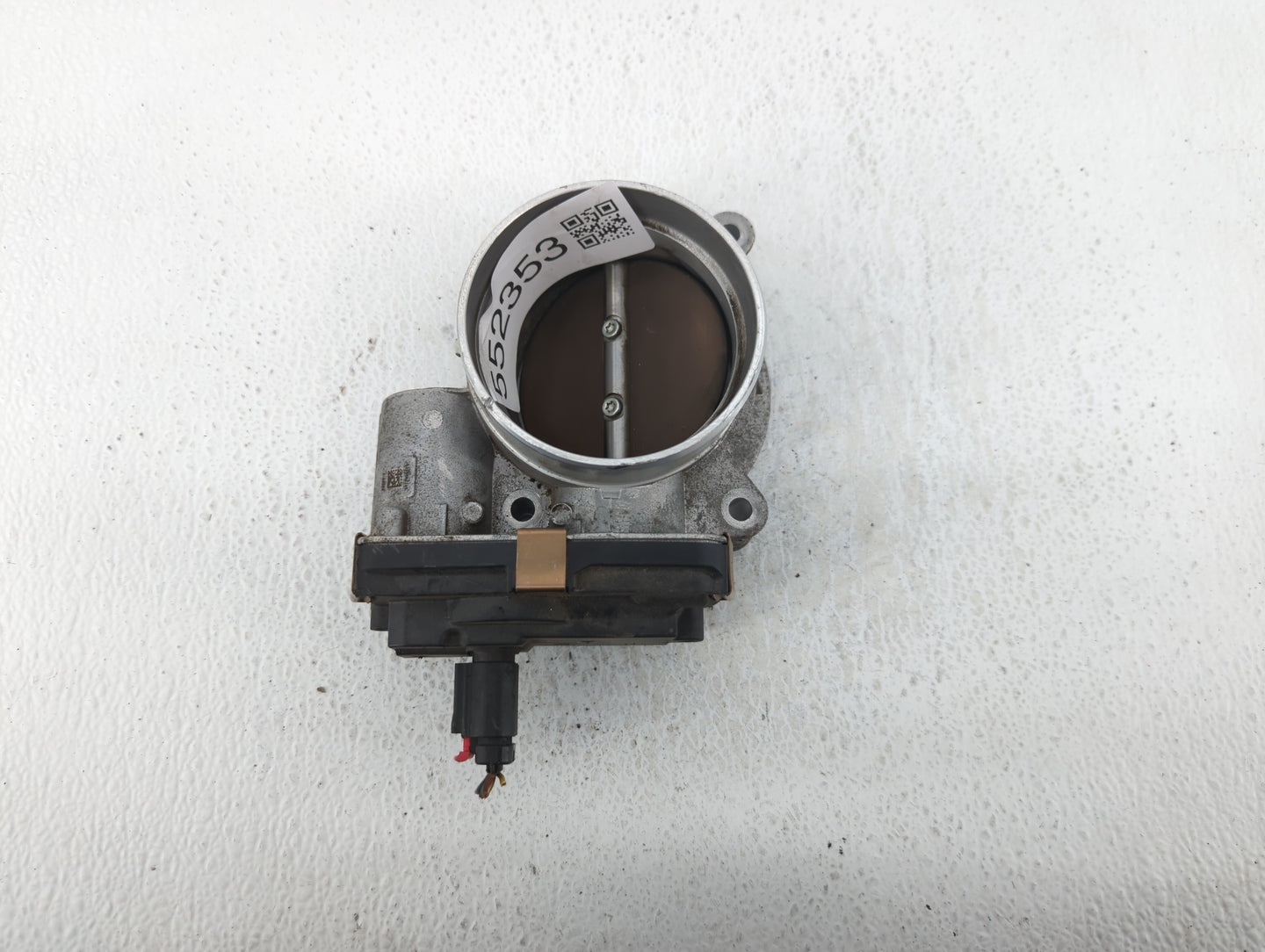 2018 Chevrolet Suburban 1500 Throttle Body P/N:12678224 Fits Fits 2014 2015 2016 2017 2019 2020 2021 2022 OEM Used Auto Part