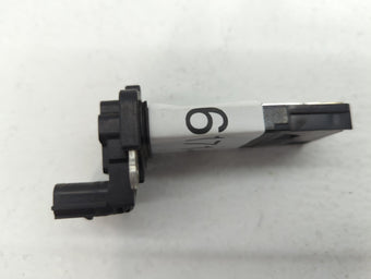 compare product Chevrolet Suburban 1500 Mass Air Flow Meter Maf