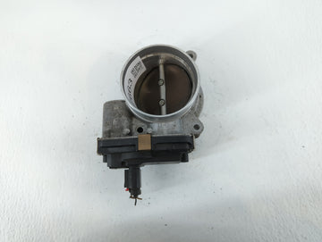 2018 Chevrolet Suburban 1500 Throttle Body P/N:12678224 Fits Fits 2014 2015 2016 2017 2019 2020 2021 2022 OEM Used Auto Part