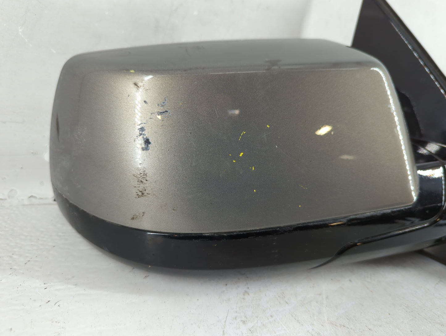 2018 Chevrolet Suburban 1500 Passenger Side View Mirror - Right Door Mirror OEM Used - Oemusedautoparts1.com