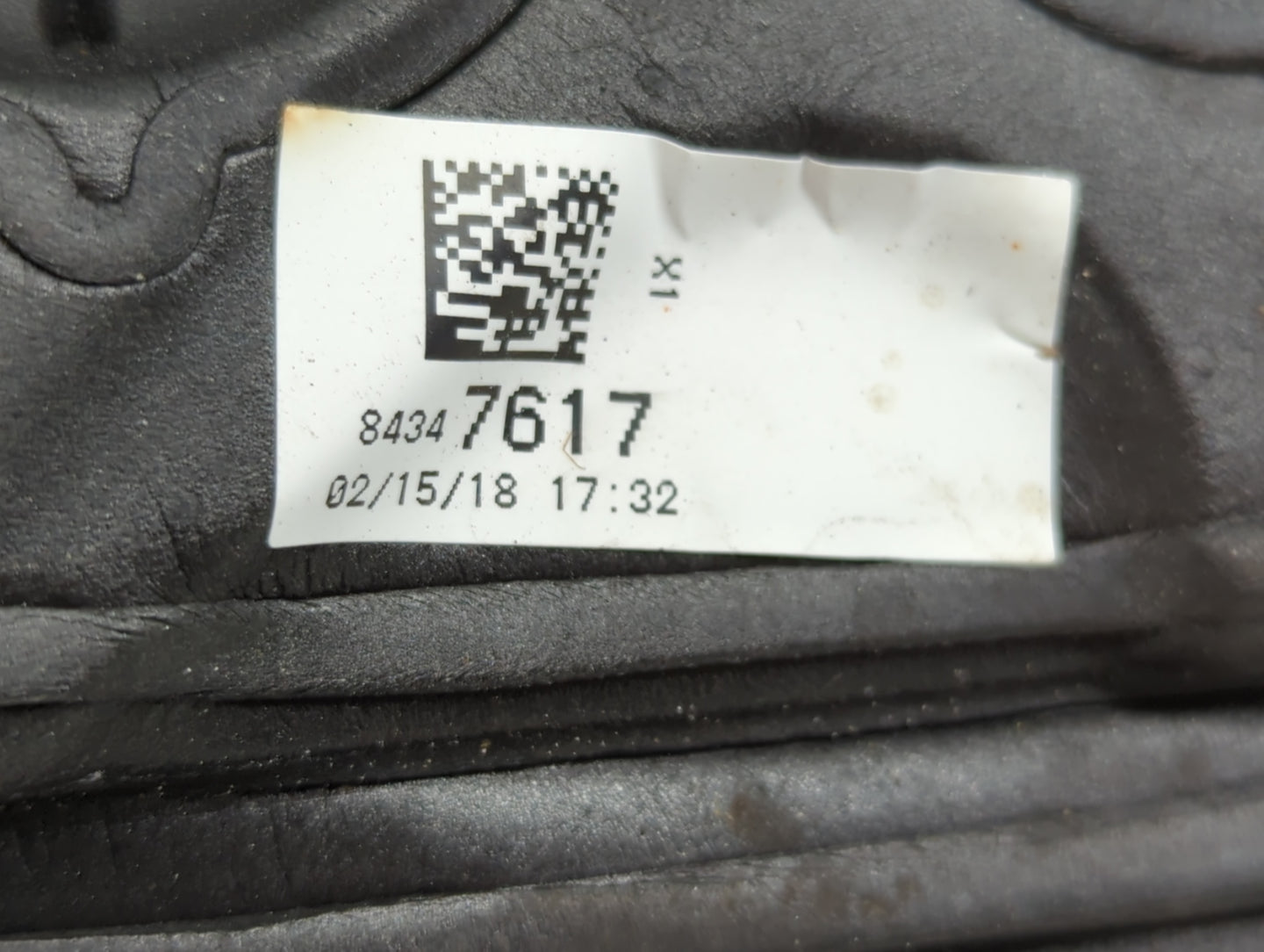 2015-2020 Chevrolet Tahoe Driver Side View Mirror - Left Door Mirror OEM Used - Oemusedautoparts1.com