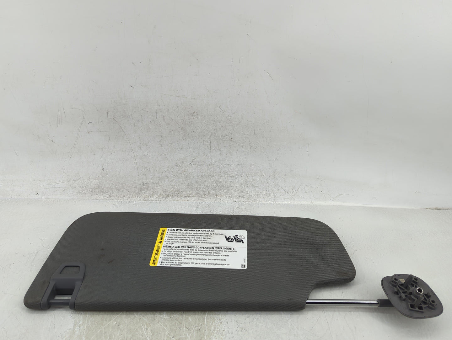 2015-2020 Chevrolet Tahoe Sun Visor Shade Replacement Passenger Right Mirror Fits Fits 2015 2016 2017 2018 2019 2020 OEM Use