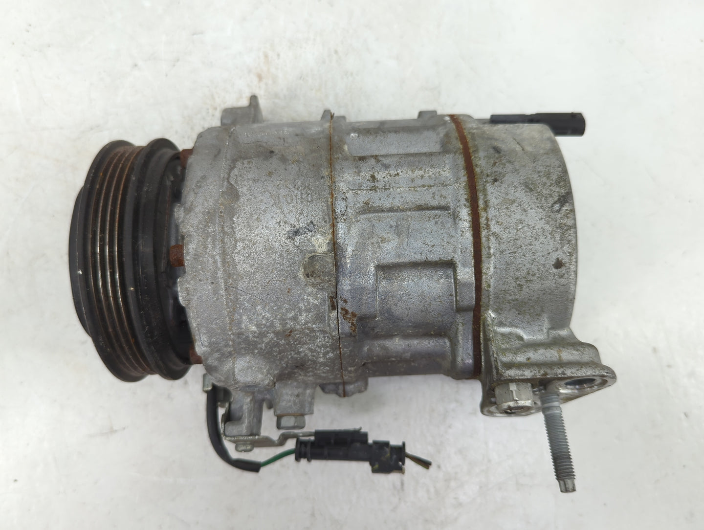 2015-2020 Chevrolet Tahoe Air Conditioning A/c Ac Compressor Oem - Oemusedautoparts1.com