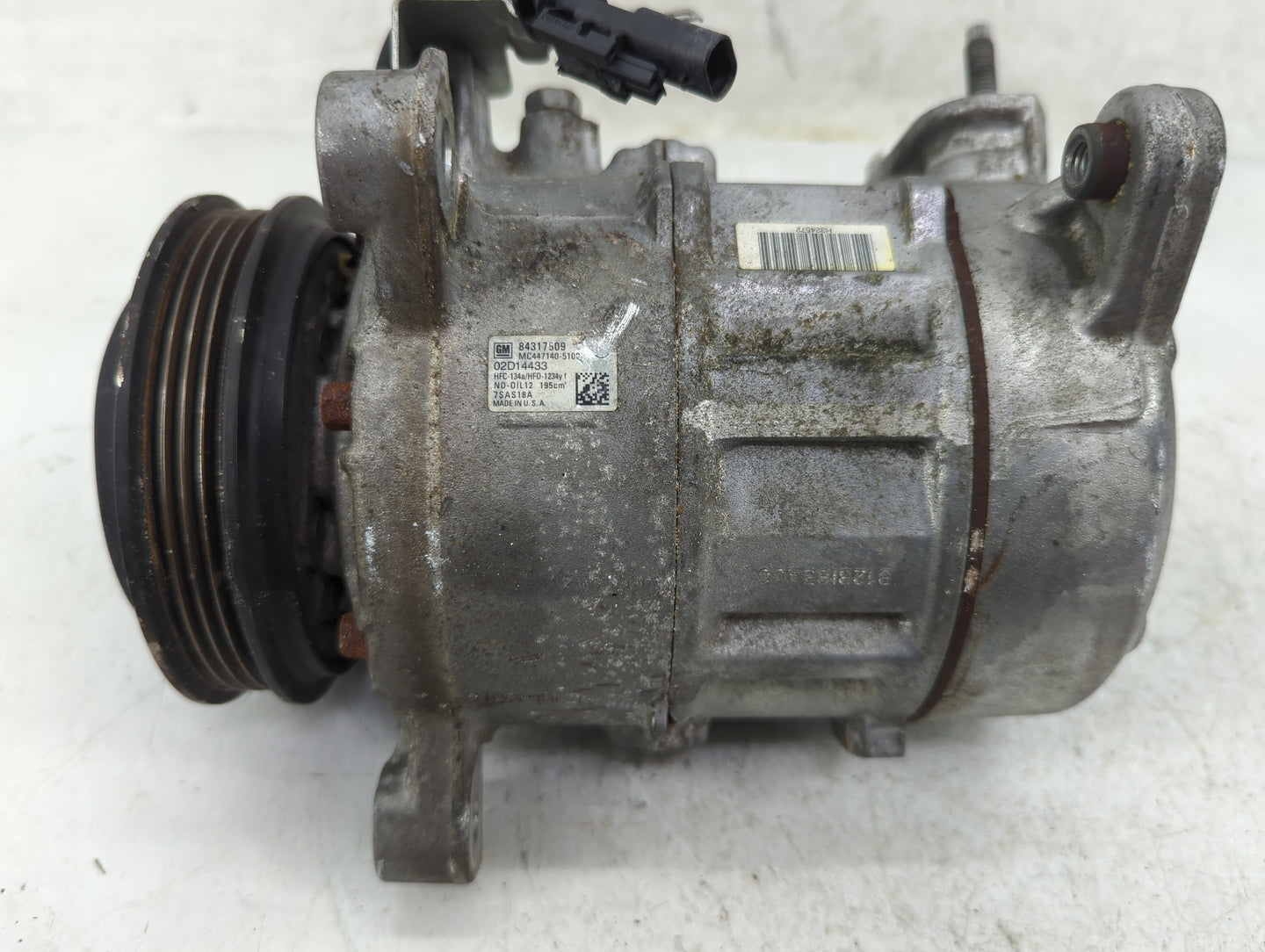 2015-2020 Chevrolet Tahoe Air Conditioning A/c Ac Compressor Oem - Oemusedautoparts1.com