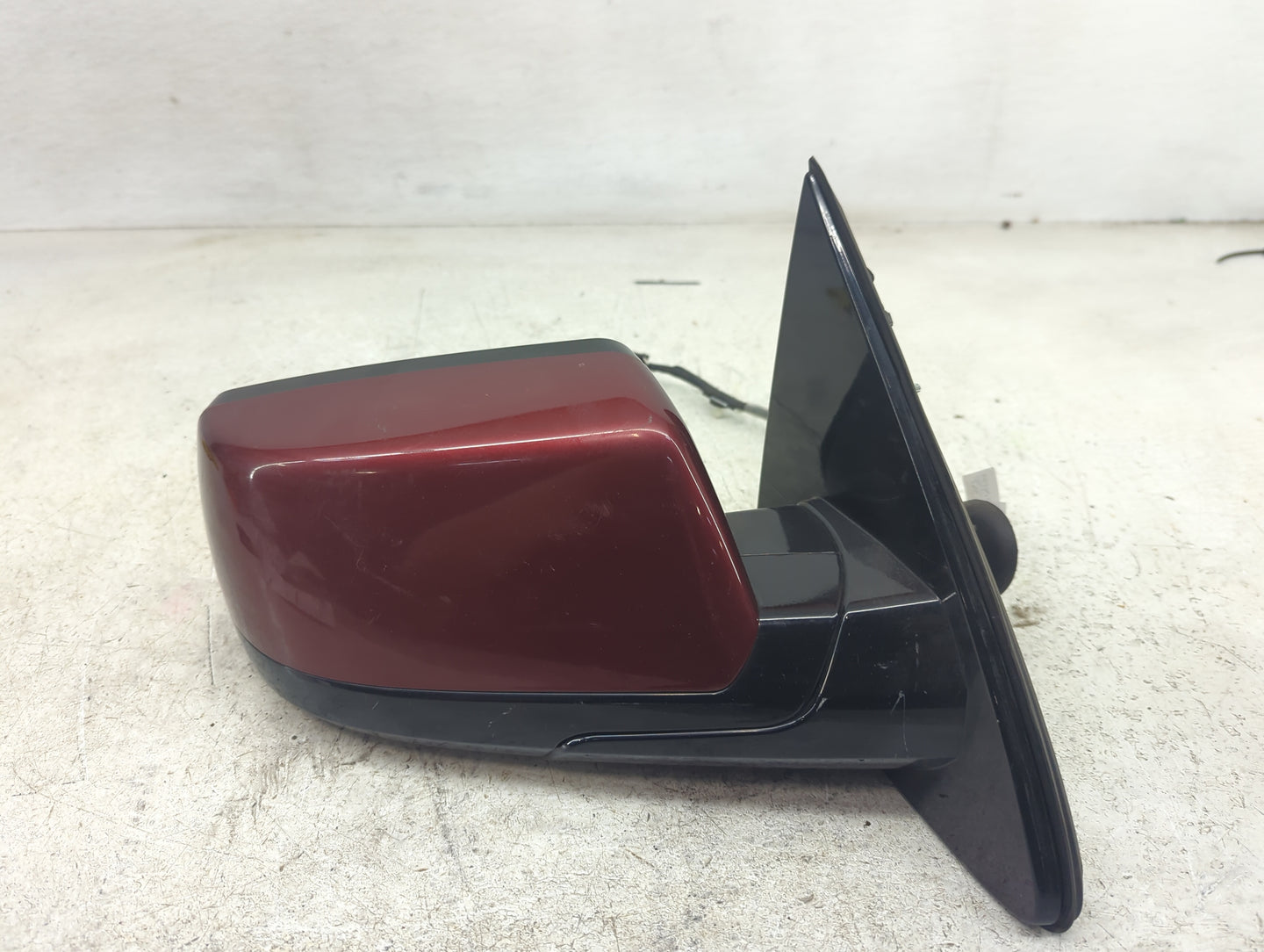 2015-2020 Chevrolet Tahoe Passenger Side View Mirror - Right Door Mirror OEM Used - Oemusedautoparts1.com