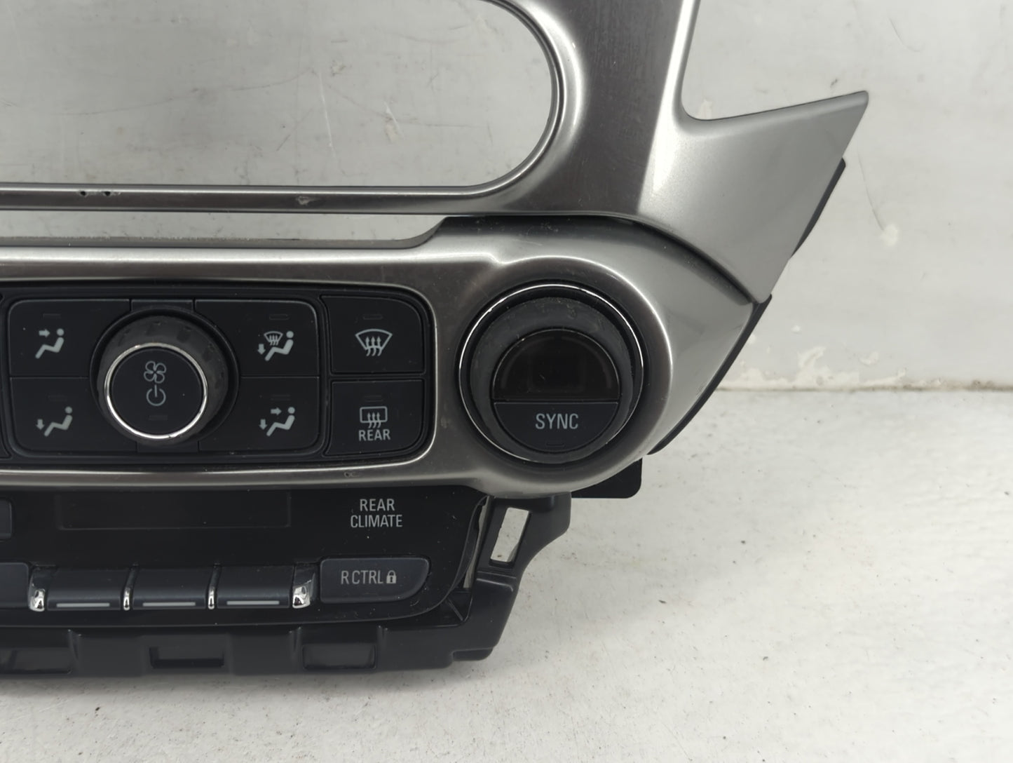 2018 Chevrolet Tahoe Climate Control Module Temperature AC/Heater Replacement P/N:84258727 7370200000000X, 815372982 Fits OE