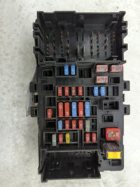 2018-2018 Chevrolet Tahoe Body Control Module Bcm Inner Cabin Fuse Box - Oemusedautoparts1.com