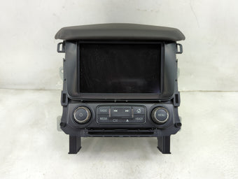 compare product 2018 Chevrolet Tahoe Information Display Screen