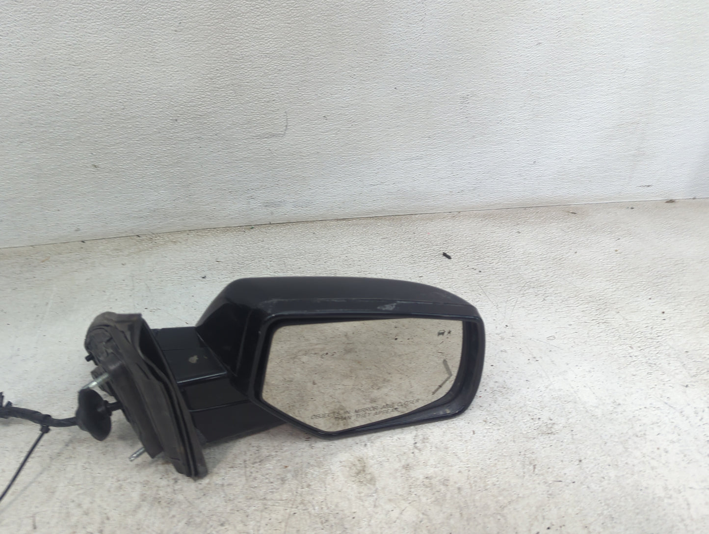2015-2020 Chevrolet Tahoe Passenger Side View Mirror - Right Door Mirror OEM Used - Oemusedautoparts1.com