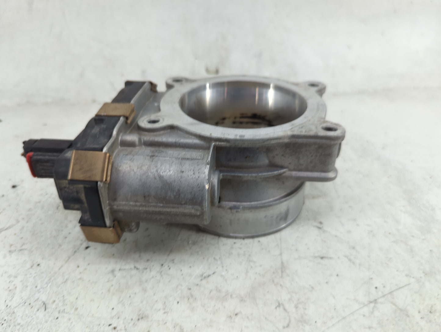 2015-2022 Chevrolet Tahoe Throttle Body P/N:12678224 GJ86811402506100 Fits Fits 2014 2015 2016 2017 2018 2019 2020 2021 2022