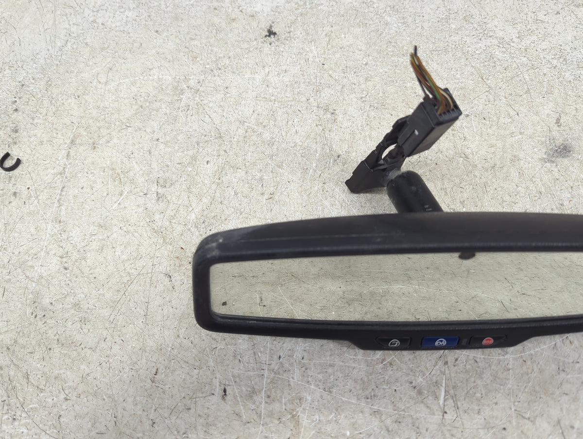 2018 Chevrolet Tahoe Interior Rear View Mirror Replacement OEM P/N:E13 026666 GNTX-1227 Fits OEM Used Auto Parts - Oemusedau