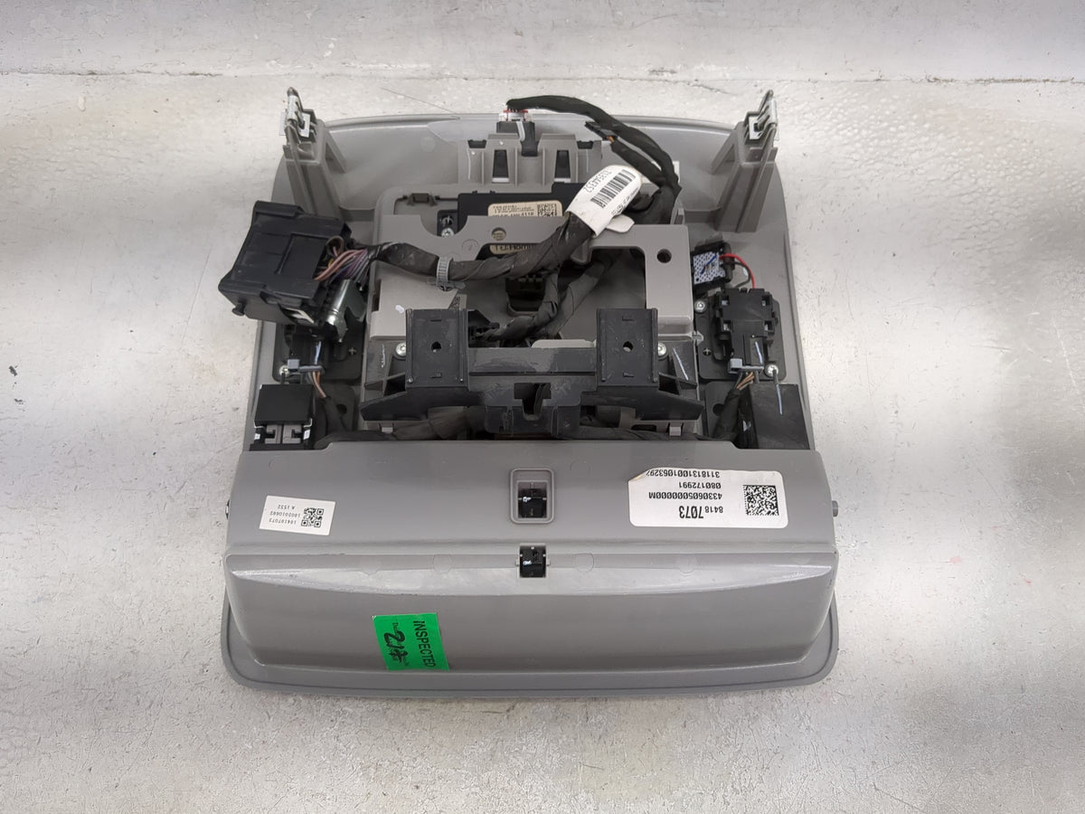 2015-2020 Chevrolet Tahoe Overhead Roof Console Gray - Oemusedautoparts1.com