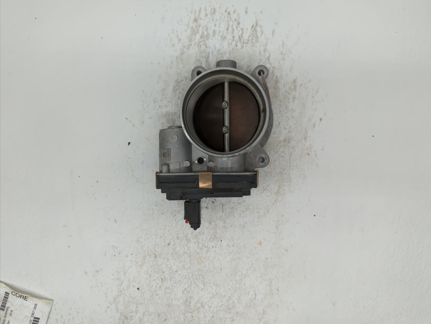 2015-2018 Chevrolet Tahoe Throttle Body P/N:12678224 12617792 Fits Fits 2014 2015 2016 2017 2018 2019 OEM Used Auto Parts - 