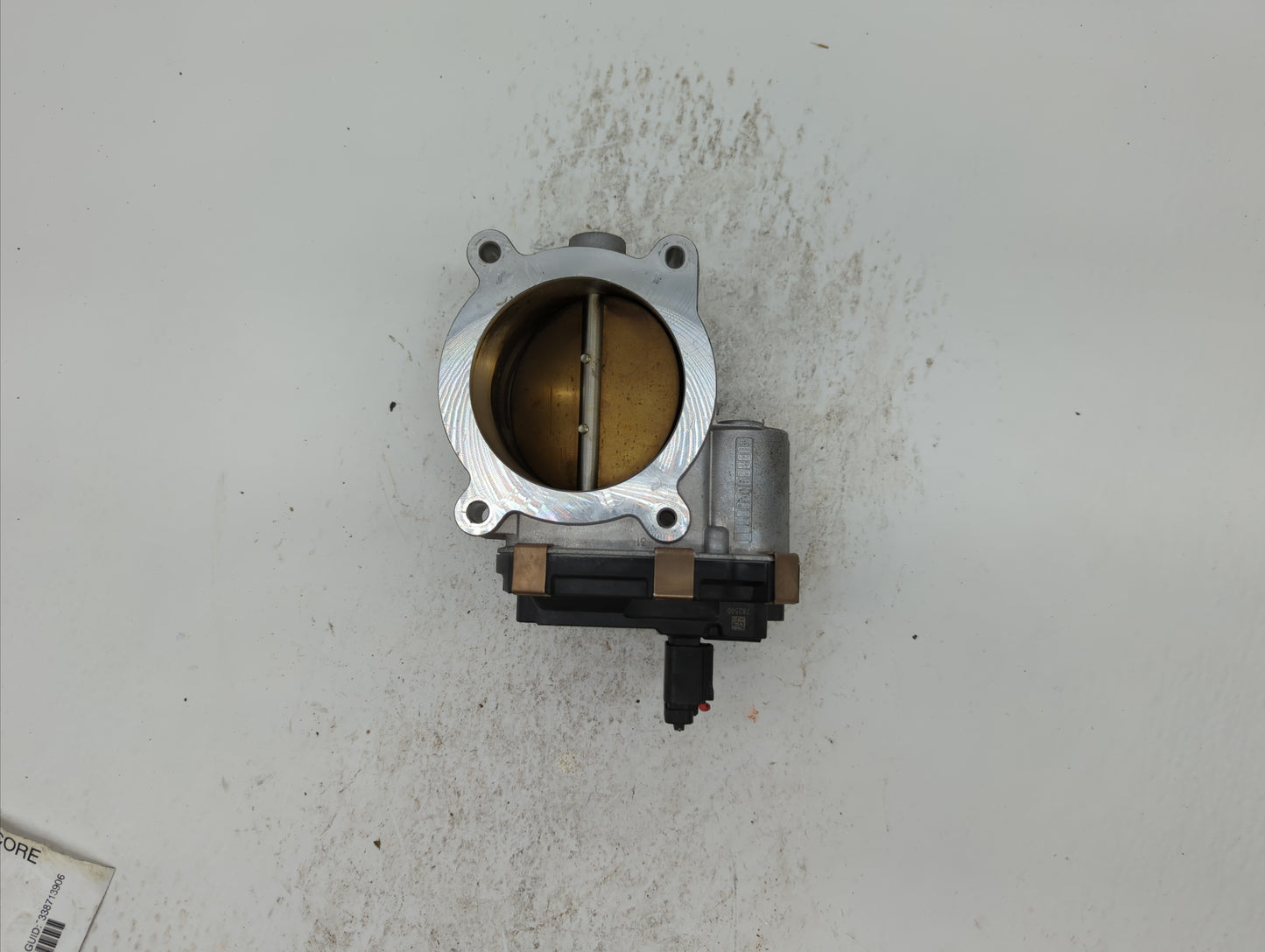 2015-2018 Chevrolet Tahoe Throttle Body P/N:12678224 12617792 Fits Fits 2014 2015 2016 2017 2018 2019 OEM Used Auto Parts - 