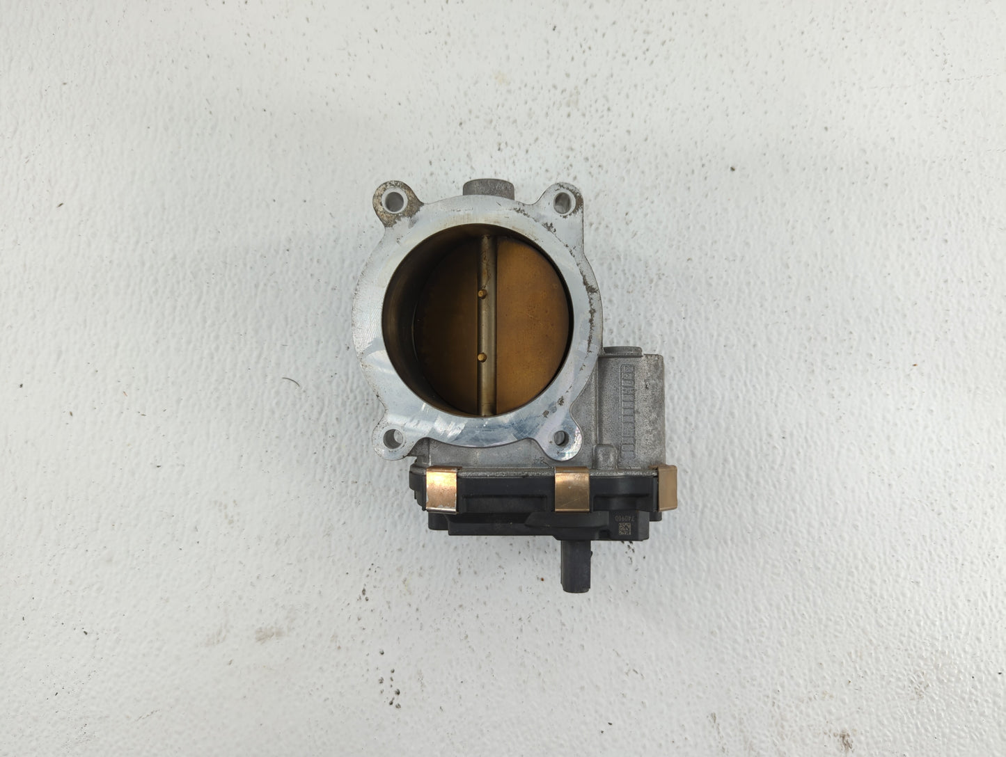 2015-2018 Chevrolet Tahoe Throttle Body P/N:12678224 12617792 Fits Fits 2014 2015 2016 2017 2018 2019 OEM Used Auto Parts - 