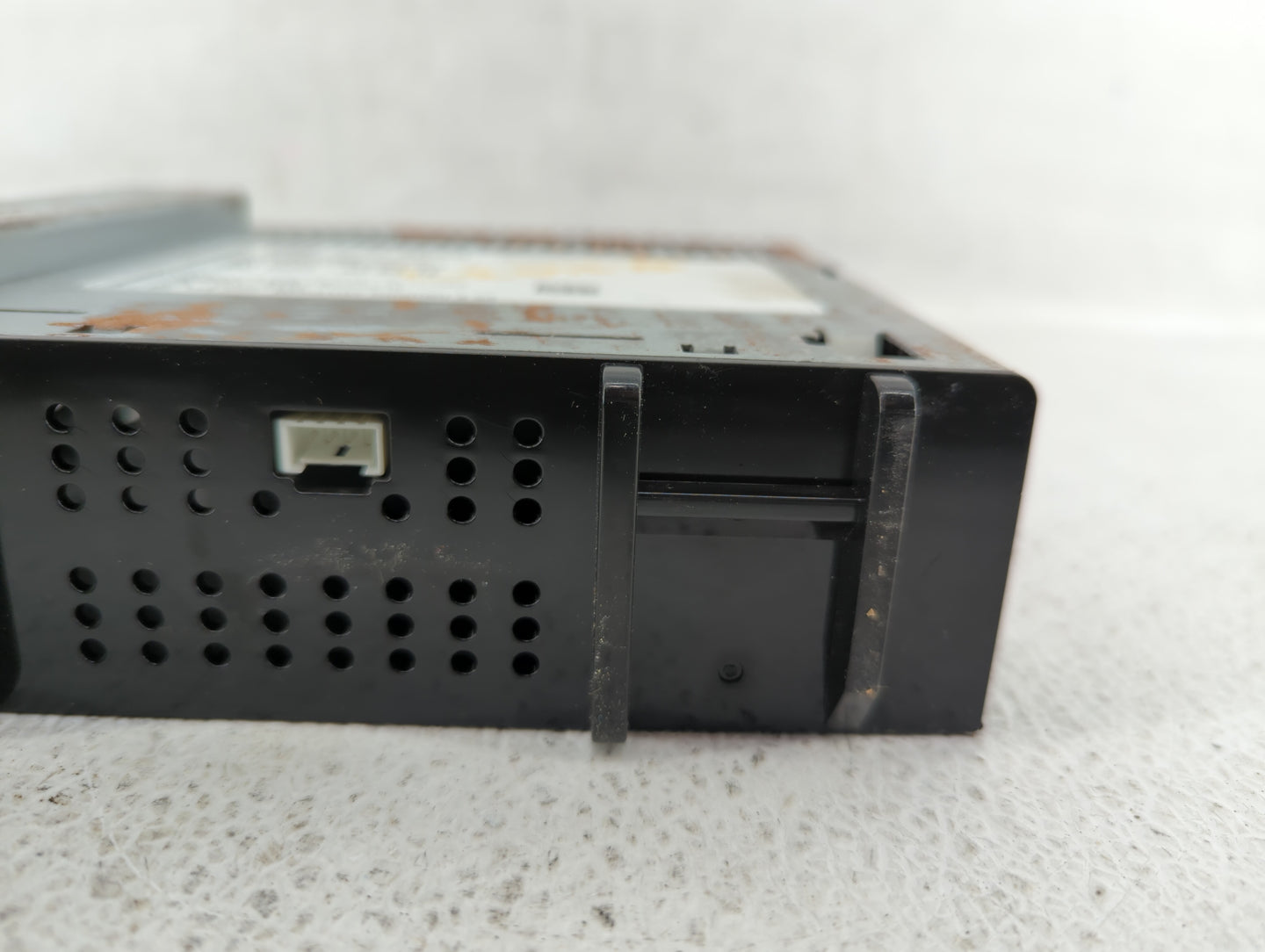 2018 Chevrolet Tahoe Radio AM FM Cd Player Receiver Replacement P/N:42554558 Fits Fits 2019 OEM Used Auto Parts - Oemusedaut