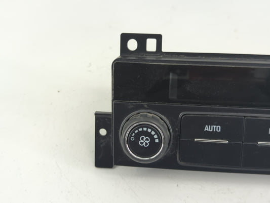 2018 Chevrolet Traverse Climate Control Module Temperature AC/Heater Replacement P/N:23507152 Fits OEM Used Auto Parts