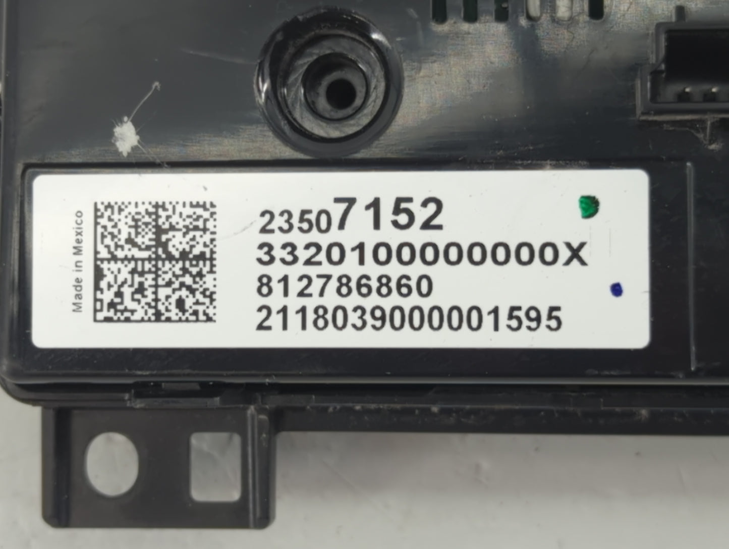 2018 Chevrolet Traverse Climate Control Module Temperature AC/Heater Replacement P/N:23507152 Fits OEM Used Auto Parts - Oem