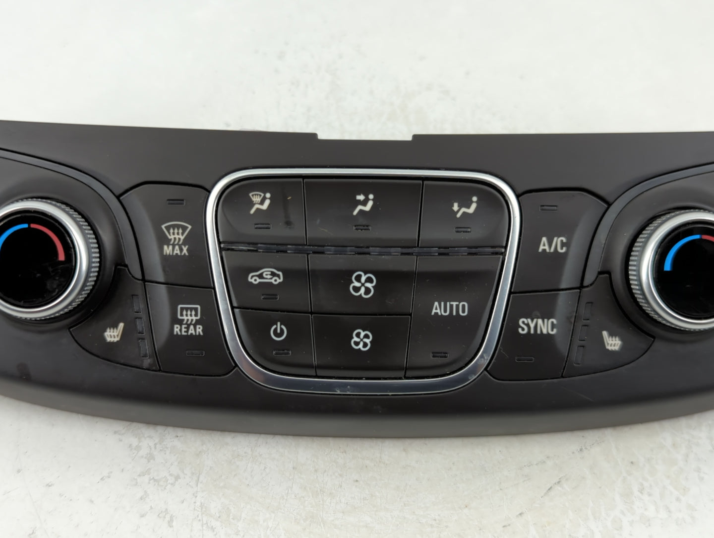 2018-2022 Chevrolet Traverse Climate Control Module Temperature AC/Heater Replacement P/N:84344402 Fits OEM Used Auto Parts 