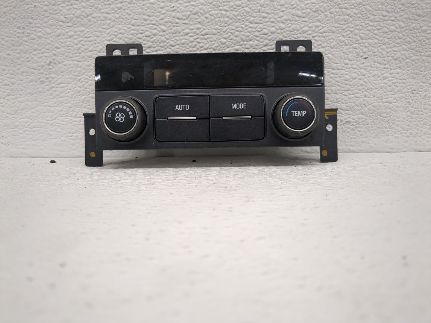 2018-2022 Chevrolet Traverse Climate Control Module Temperature AC/Heater Replacement P/N:84344402 Fits OEM Used Auto Parts 