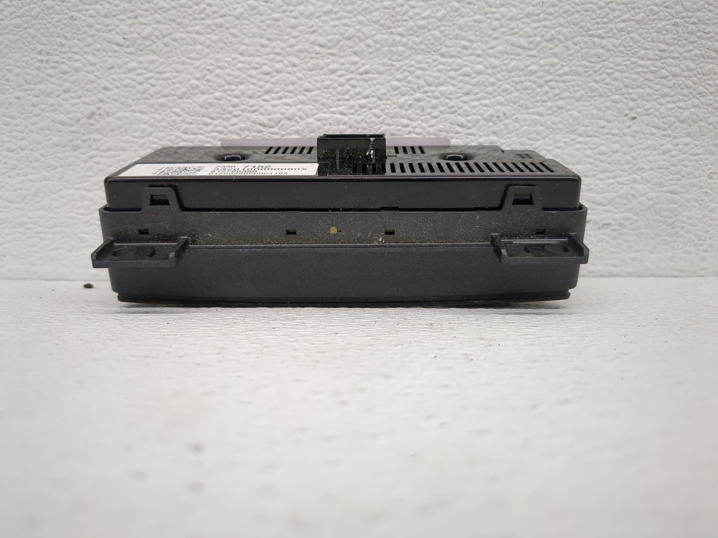 2018-2022 Chevrolet Traverse Climate Control Module Temperature AC/Heater Replacement P/N:84344402 Fits OEM Used Auto Parts 