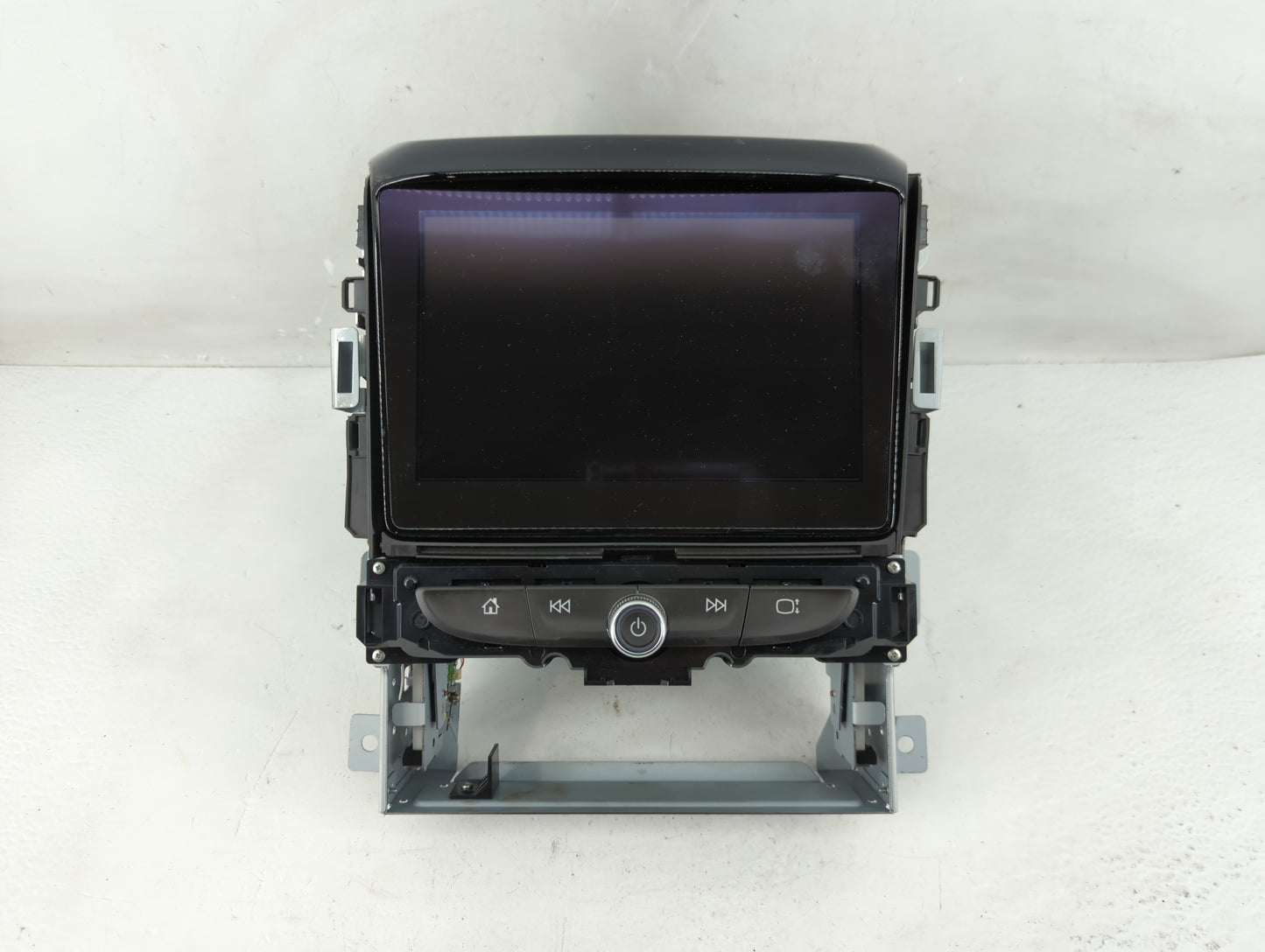 2018 Chevrolet Traverse Radio AM FM Cd Player Receiver Replacement P/N:E2410R-05 1934 84361015 Fits OEM Used Auto Parts - Oe