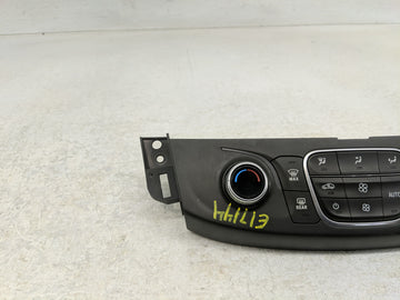 2018 Chevrolet Traverse Climate Control Module Temperature AC/Heater Replacement P/N:000235226 84216552 Fits OEM Used Auto Parts