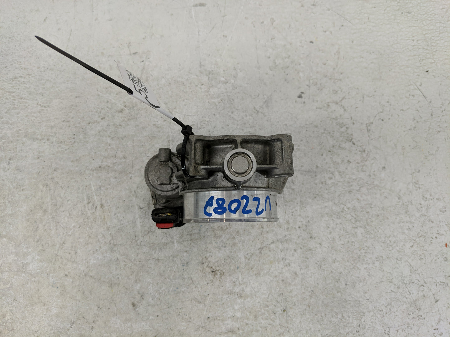 2017-2022 Chevrolet Traverse Throttle Body Fits Fits 2012 2013 2014 2015 2016 2017 2018 2019 2020 2021 2022 OEM Used Auto Pa