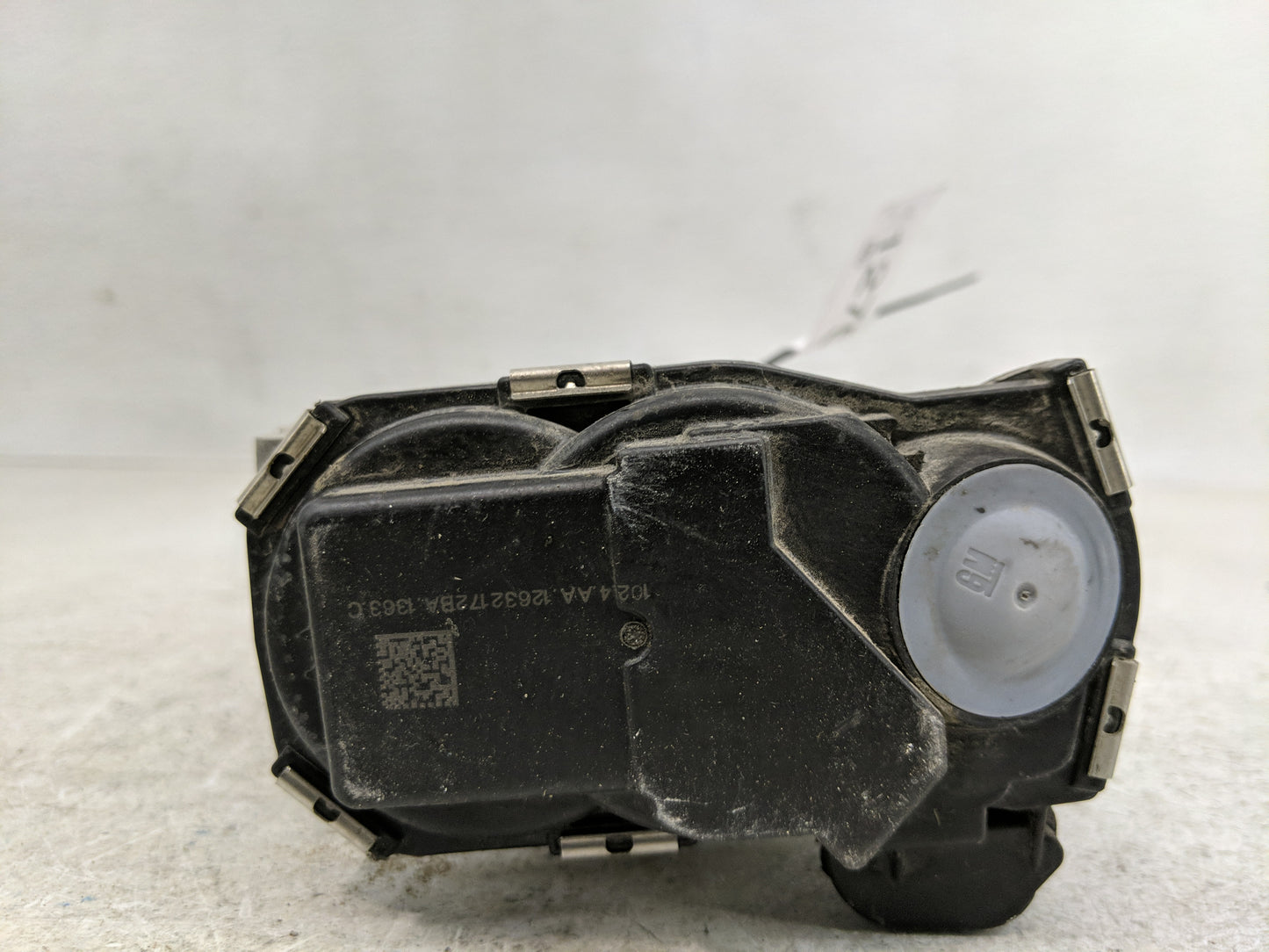 2017-2022 Chevrolet Traverse Throttle Body Fits Fits 2012 2013 2014 2015 2016 2017 2018 2019 2020 2021 2022 OEM Used Auto Pa