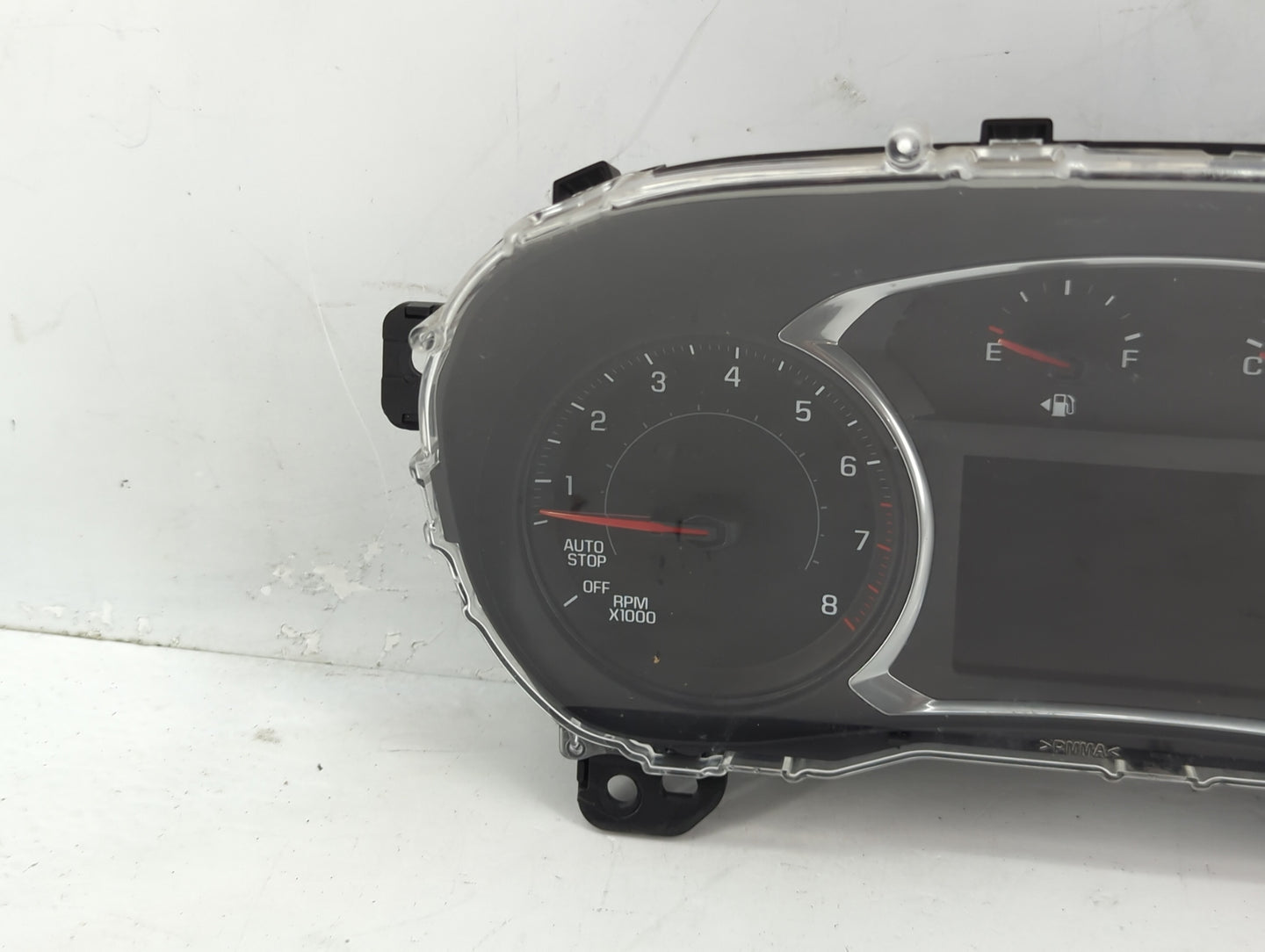 2018 Chevrolet Traverse Instrument Cluster Speedometer Gauges P/N:84404692 Fits OEM Used Auto Parts - Oemusedautoparts1.com