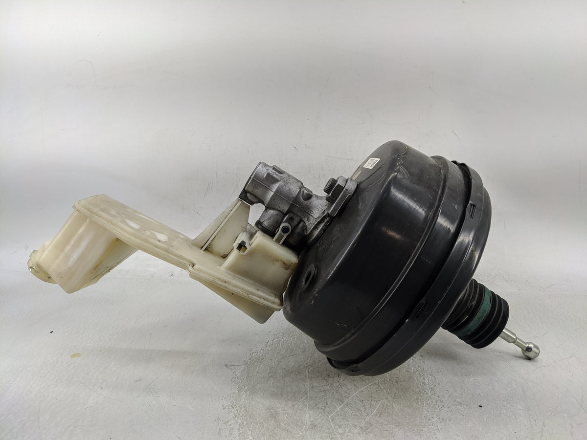 2018-2022 Chevrolet Traverse Power Brake Booster Oem 1376611 - Oemusedautoparts1.com