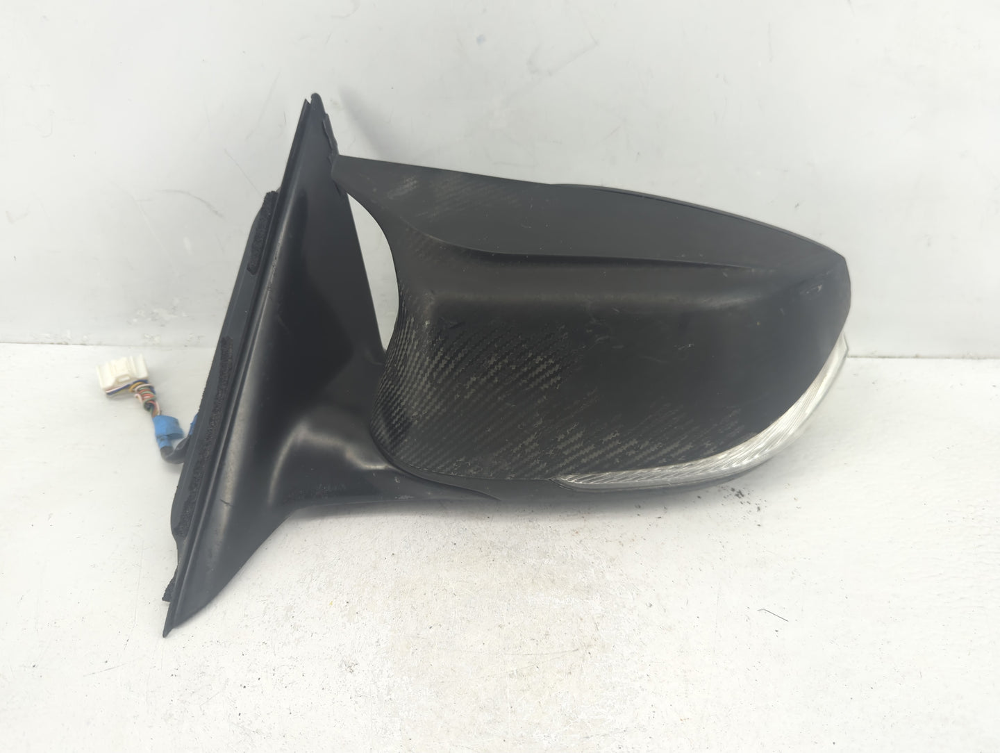 2018-2021 Chevrolet Traverse Driver Side View Mirror - Left Door Mirror OEM Used - Oemusedautoparts1.com